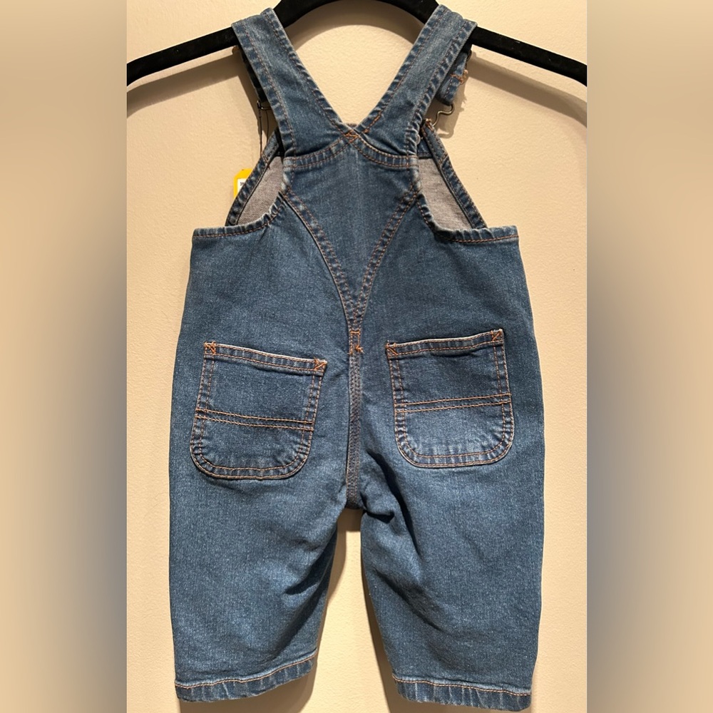 Baby size 3 months carhartt bib overalls new with tags